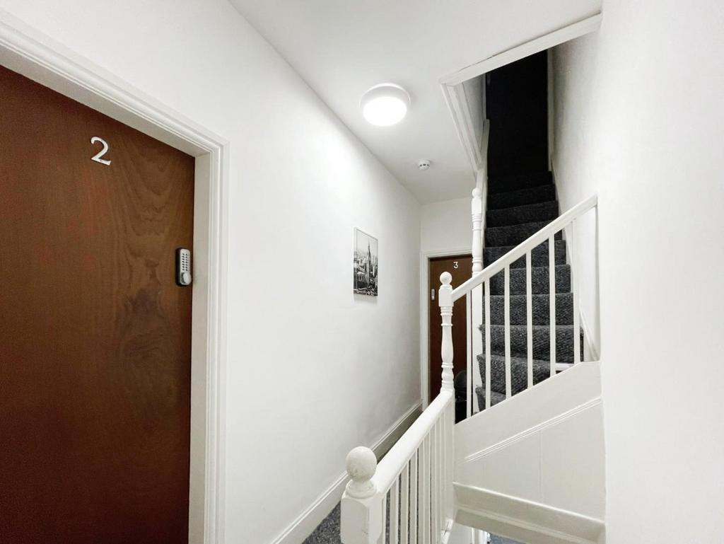Hallway.jpg