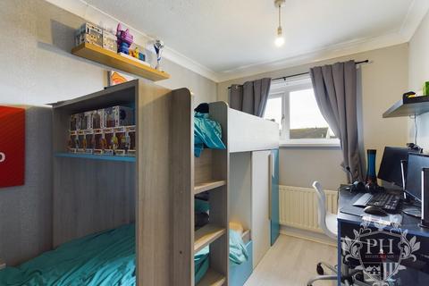 94 Bankfields Road, Eston, Middlesbrough, TS6 0TF