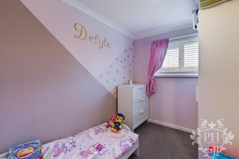 94 Bankfields Road, Eston, Middlesbrough, TS6 0TF