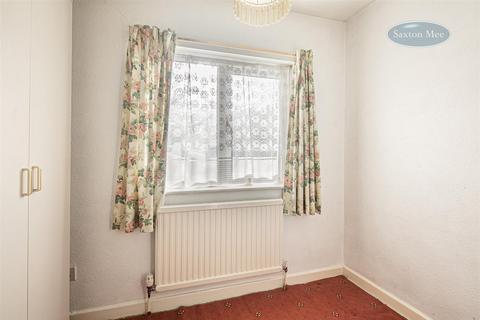 17 Burns Drive, Chapeltown, Sheffield, S35 1SP
