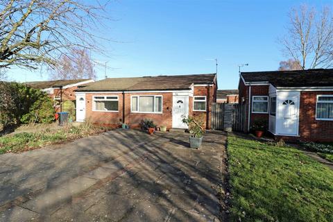 23 Buckden Close, Warwick, CV34 5XG
