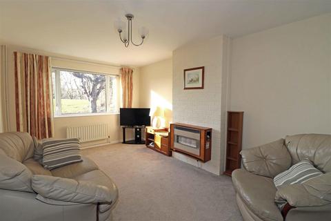23 Buckden Close, Warwick, CV34 5XG