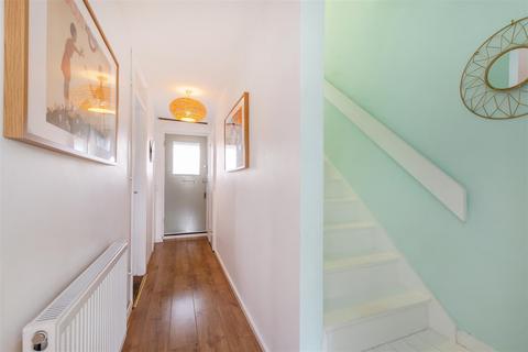 36 Chalkenden Close, London, SE20 8QZ