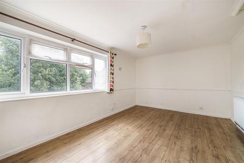 36 Chalkenden Close, London, SE20 8QZ