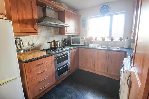 3 bedroom semi-detached house for sale - Simplicity Lane, Newhall, Harlow