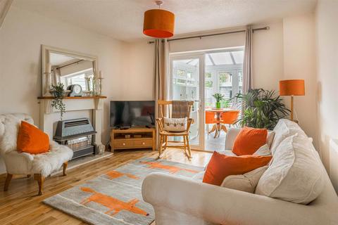 10 Scott Close, Bidford On Avon, Alcester, B50 4HY
