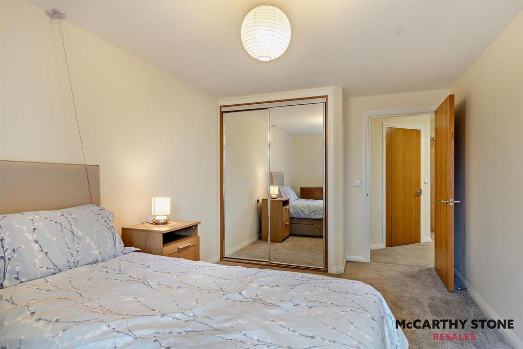 8590760-interior03-800.jpg