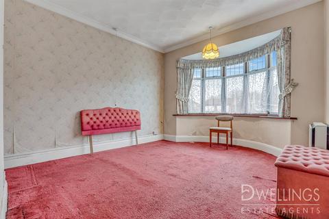 5 Beech Drive, Stretton, Burton-on-trent, DE13 0DY