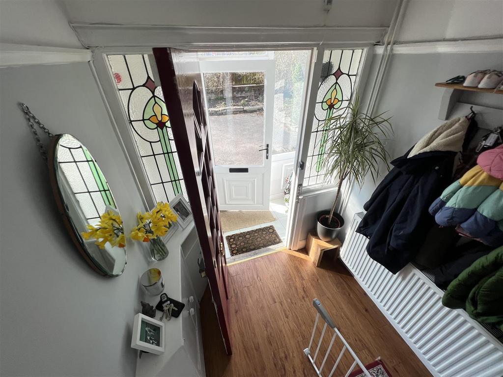 Greenbank Drive, Pensby, Wirral 3 bed semidetached house £315,000