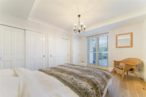 1 bedroom apartment to rent - Dorncliffe Road, Fulham, SW6