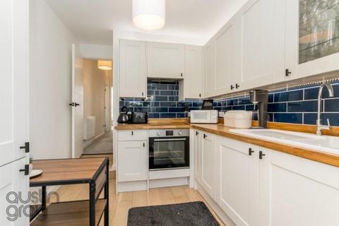 1 bedroom flat for sale - Osborne Villas, Hove