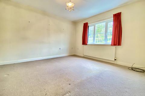 18b Abbey Lane Dell, Sheffield, S8 0BZ