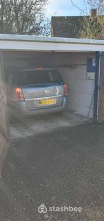 Garage to rent - Wendover Drive, Bedford MK41