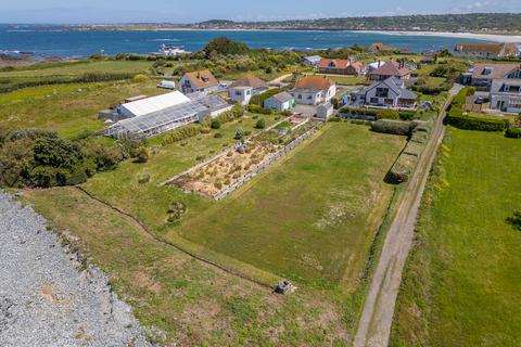 3 bedroom detached house for sale, Route De La Marette, St. Saviour, Guernsey