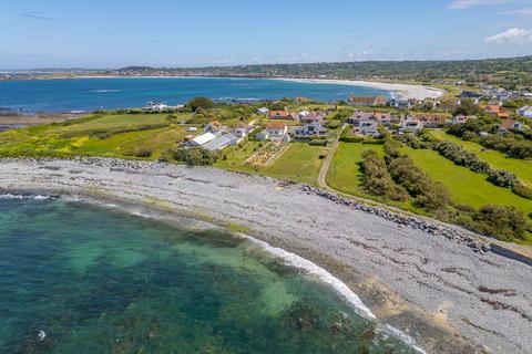 3 bedroom detached house for sale, Route De La Marette, St. Saviour, Guernsey
