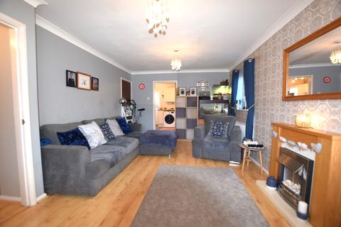 44 Ambleside Gardens, Gunthorpe, Peterborough, PE4 7ZY