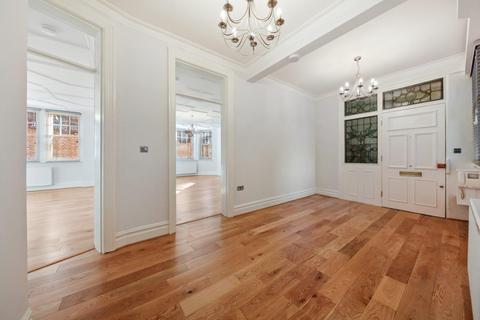 4 bedroom flat to rent - Oakwood Court, Holland Park , London , W14