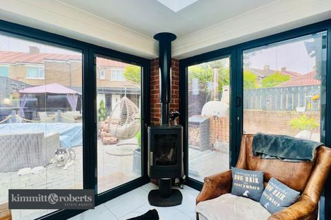 14 Aspen Grove, Seaham, SR7 7PA