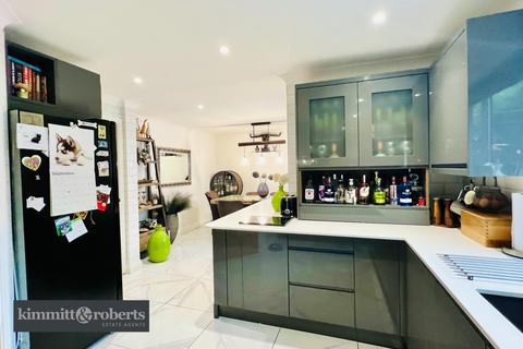 14 Aspen Grove, Seaham, SR7 7PA