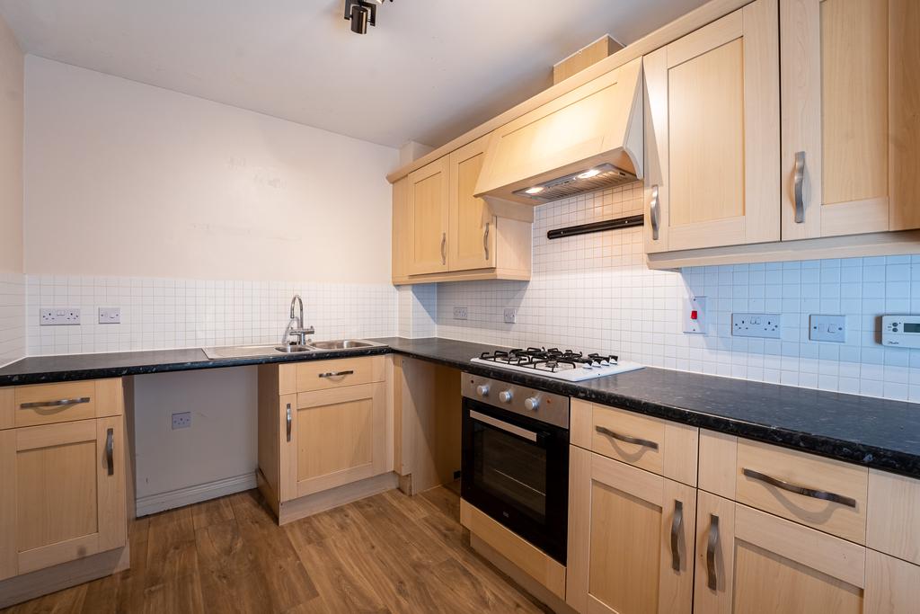 Montgomery Drive, Tavistock 4 bed townhouse £270,000