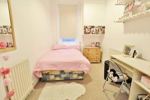 3 bedroom flat for sale, Fairfield Road, Newcastle Upon Tyne