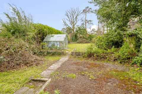 48 Grasmere Road, Lightwater, GU18 5TJ