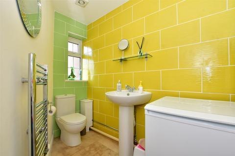 19 Cedar Close, Ditton, Aylesford, ME20 6EN