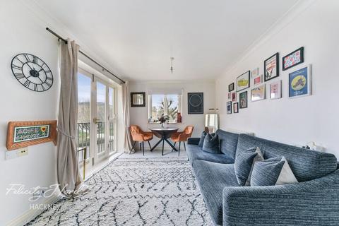 14 Shalbourne Square, London, E9 5JN