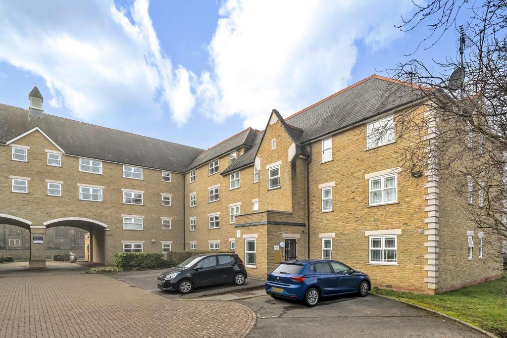 John Archer Way, Wandsworth 2 bed flat £475,000
