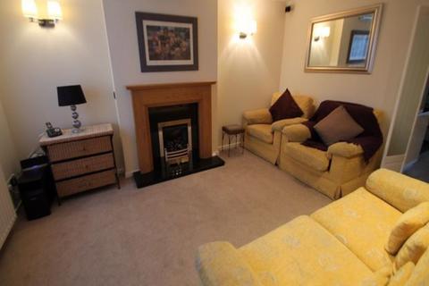 2 bedroom house to rent, Livinia Grove, Leeds
