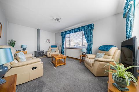 14 Busby Close, Stonesfield, Witney, OX29 8EU