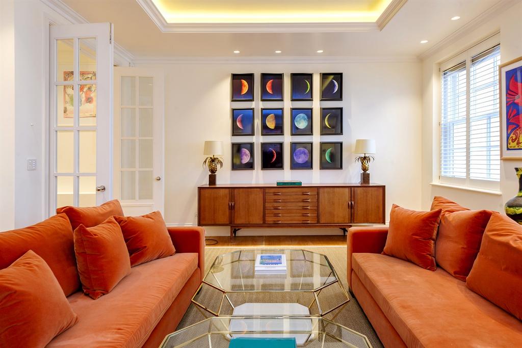 (Main)
