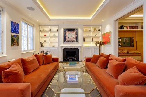 undefined, Grosvenor Crescent Mews, London, SW1X