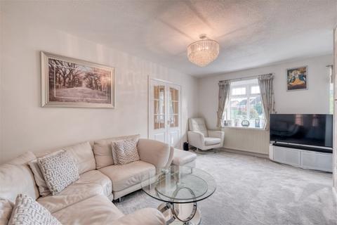 30 Crimscote Close, Shirley, Solihull, B90 4TT