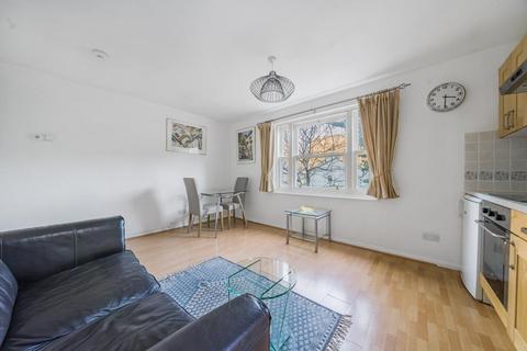 1 bedroom apartment to rent, Radford House,  Pembridge Gardens,  W2