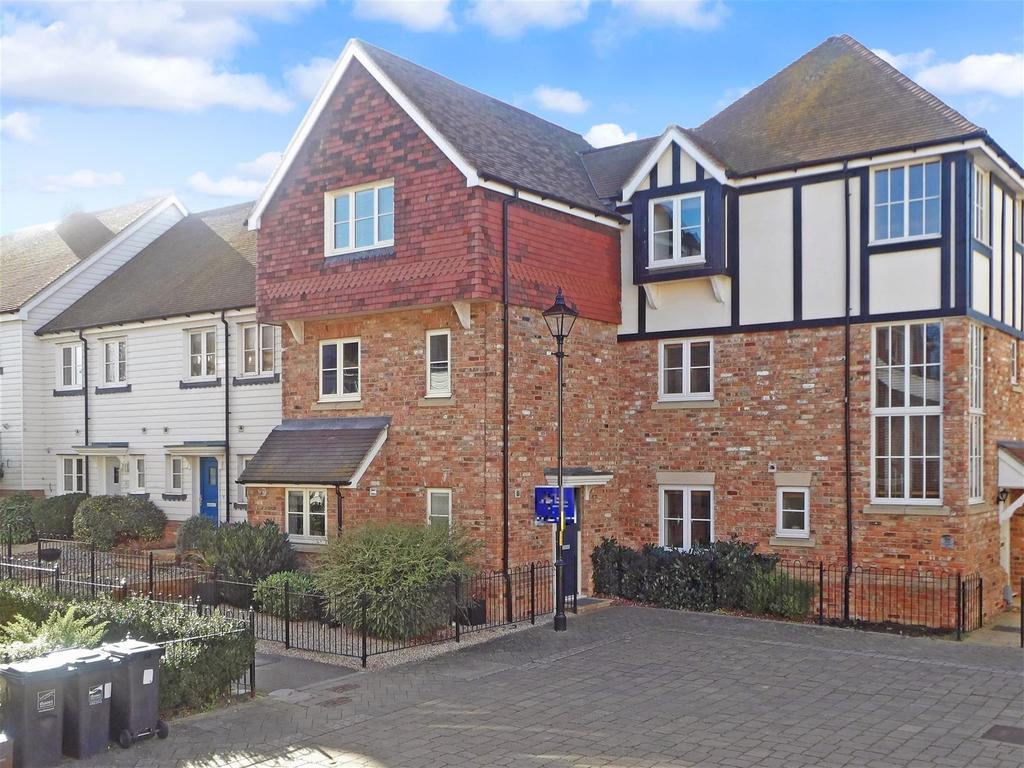 St. Augustine's Park, WestgateOnSea, Kent 5 bed terraced house for sale £425,000
