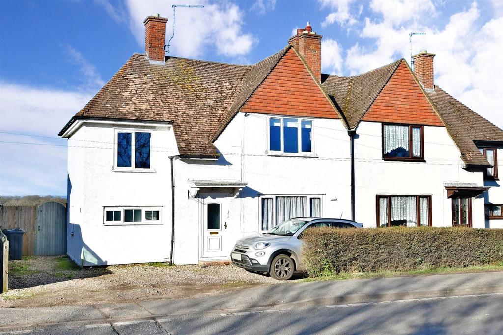 Ashford Road, High Halden, Ashford, Kent 4 bed semidetached house for