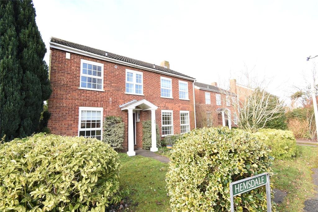 Hemsdale, Maidenhead, Berkshire, SL6 4 bed detached house £2,250 pcm