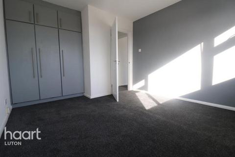 undefined, The Larches, Luton