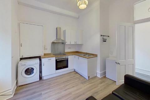 1 bedroom flat to rent, Newlands Road, Cathcart, GLASGOW, G44