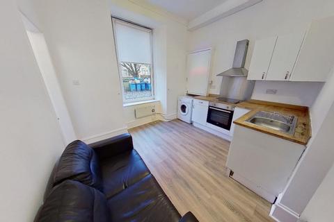 1 bedroom flat to rent, Newlands Road, Cathcart, Glasgow, G44