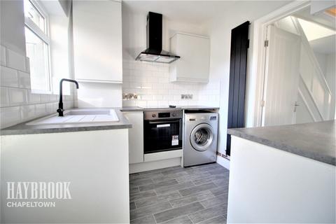 8 Hazel Grove, Chapeltown, Sheffield, S35 1TW