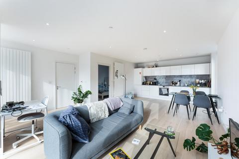 1 bedroom apartment for sale, Flagship House, Royal Wharf, London, E16