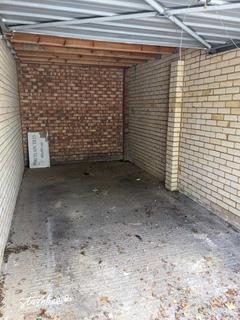 Garage to rent, Carlton Road, Sidcup DA14