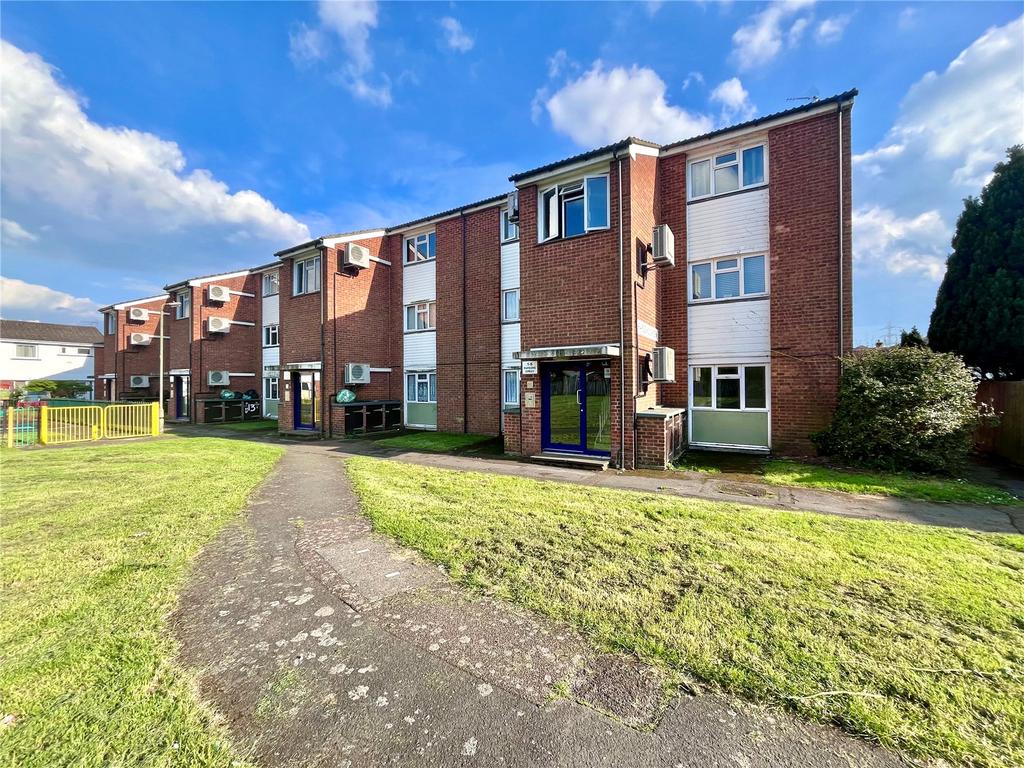 Parsons Green, Guildford, Surrey, GU1 1 bed apartment £1,150 pcm (£