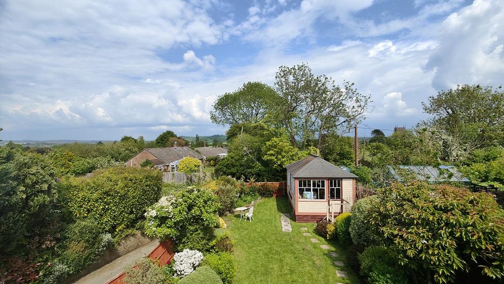 Melbury Road, Yetminster, Dorset, DT9 3 bed detached bungalow for sale