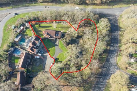4 Ardens Close, Winyates Green, Redditch, B98 0QE