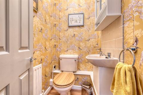 4 Ardens Close, Winyates Green, Redditch, B98 0QE