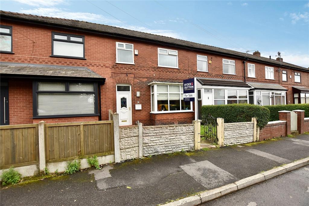 Thornham Lane, Thornham, Royton, Oldham, OL2 3 bed terraced house for ...