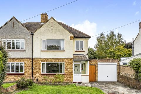 15 Hazelmere Way, Bromley, BR2 7PA